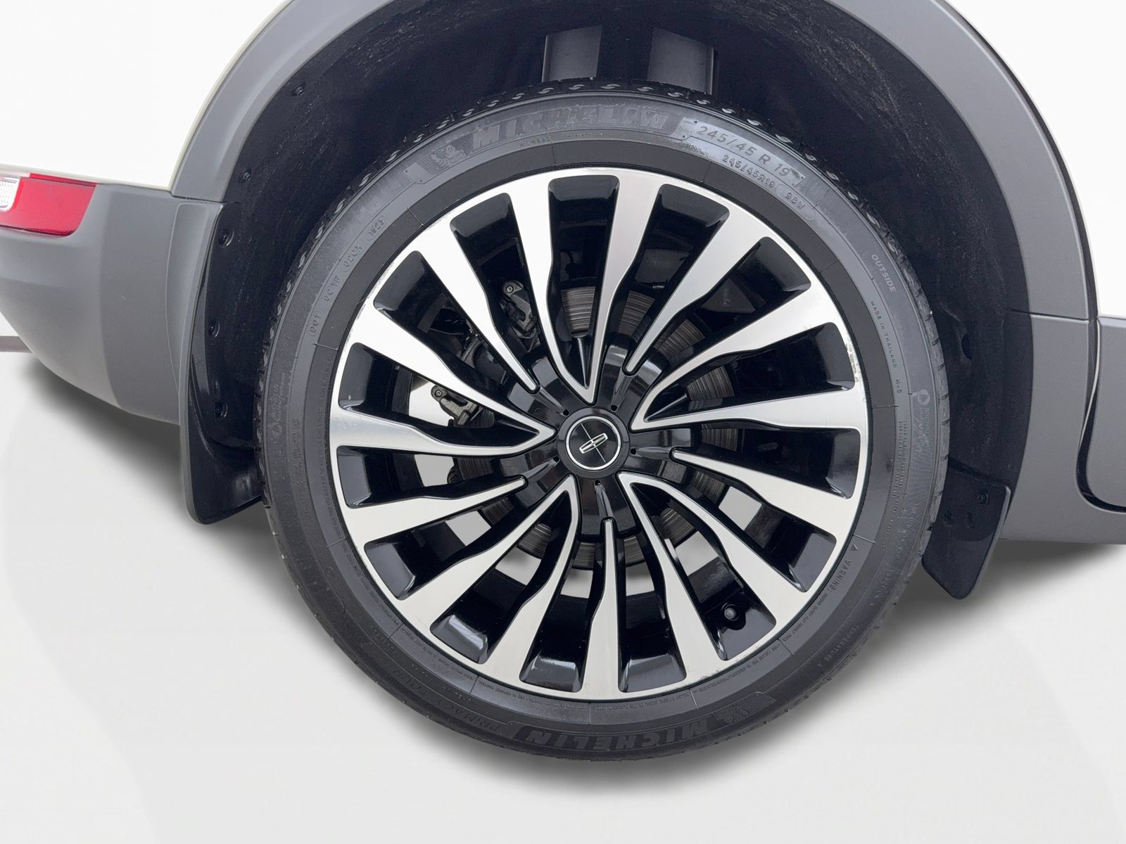 Used 2019 Lincoln MKC Black Label FWD image 48