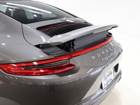 Used 2019 Porsche 911 Carrera 4S image 35