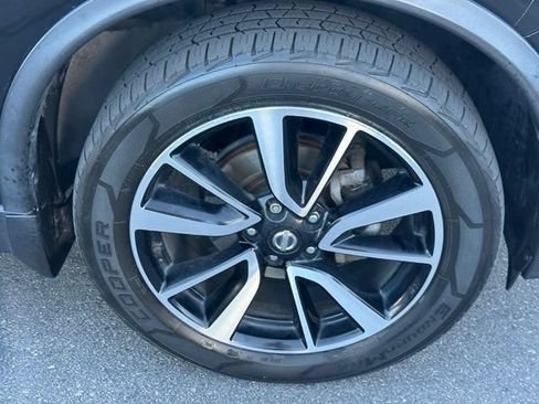 Used 2017 Nissan Rogue Platinum AWD/4WD image 14