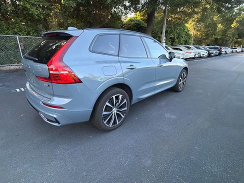 Certified 2024 Volvo XC60 B5 Plus w/ Protection Package Premier AWD/4WD image 18