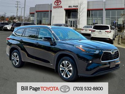 Used 2022 Toyota Highlander XLE
