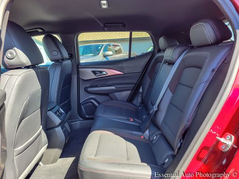 Used 2024 Chevrolet Equinox EV RS image 11