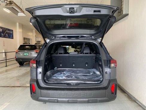 New 2026 Subaru Outback Limited AWD/4WD image 5