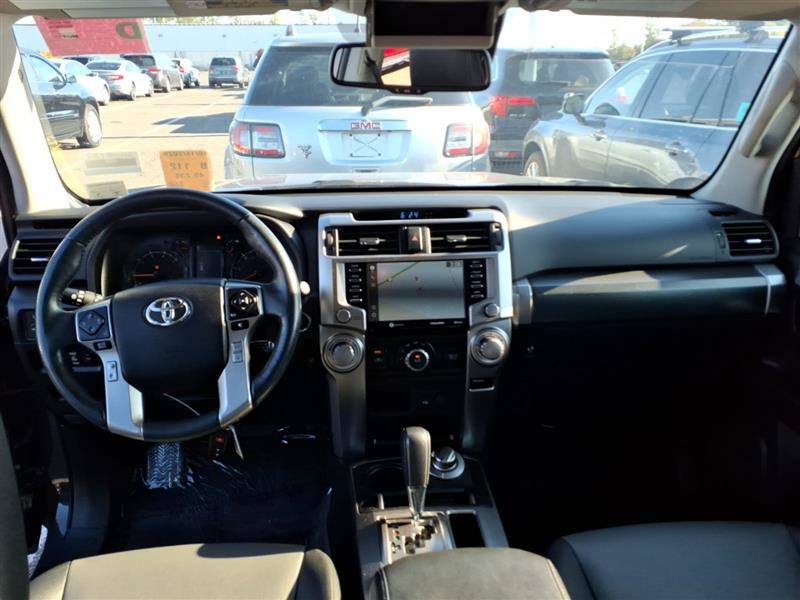 Used 2024 Toyota 4Runner SR5 Premium AWD/4WD image 5