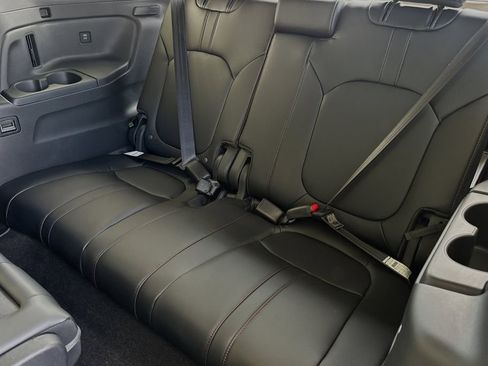 New 2025 Honda Pilot Black Edition image 11