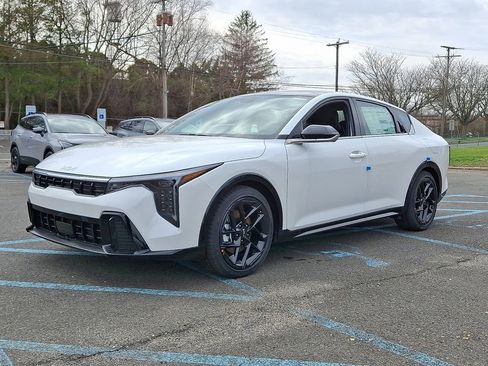 New 2026 Kia K4 GT-Line Turbo FWD image 2