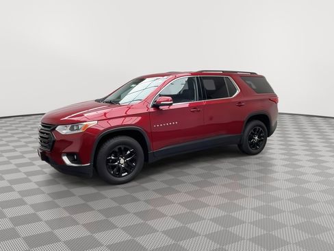 Used 2020 Chevrolet Traverse LT FWD image 36