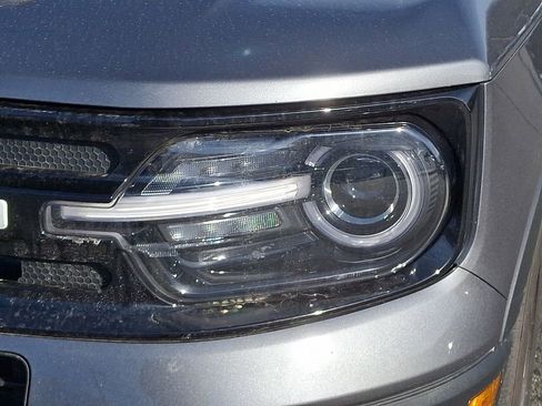 Used 2023 Ford Bronco Sport Outer Banks w/ Tech Package AWD/4WD image 9