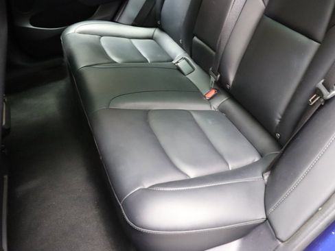 Used 2022 Tesla Model 3 image 42