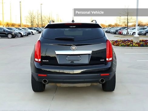Used 2016 Cadillac SRX Premium image 4