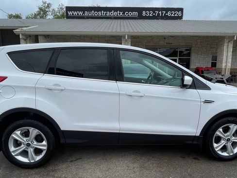 Used 2015 Ford Escape SE FWD image 7