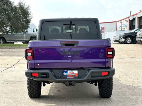 New 2026 Jeep Gladiator Sport image 14