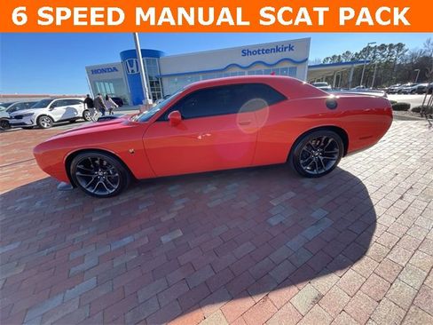 Used 2021 Dodge Challenger R/T Scat Pack w/ Shaker Package image 28