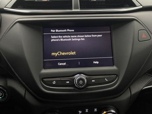 Used 2022 Chevrolet TrailBlazer LT AWD/4WD image 23