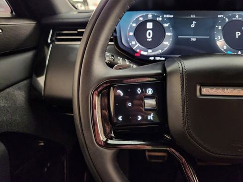 Used 2025 Land Rover Range Rover Sport Dynamic SE image 27