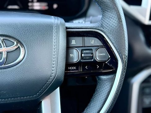 Used 2022 Toyota Tundra Platinum RWD image 33