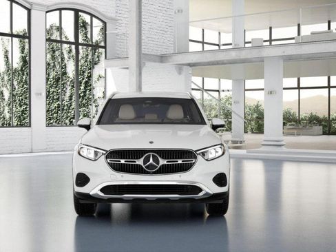Certified 2025 Mercedes-Benz GLC 300 image 7