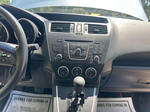 Used 2012 MAZDA MAZDA5 Sport FWD image 18