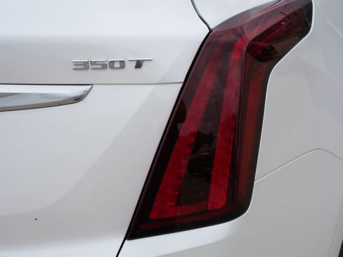 New 2026 Cadillac XT5 Luxury w/ LPO, Floor Liner Package image 22