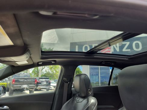 Used 2023 Cadillac XT4 Premium Luxury w/ Enhanced Visibility Package FWD image 11