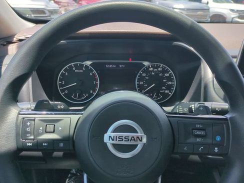 Used 2021 Nissan Rogue SV FWD image 29