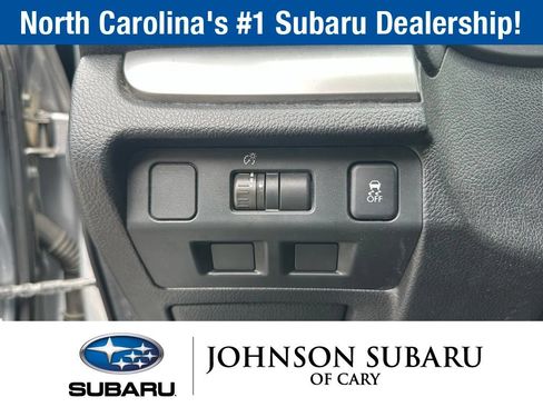 Used 2015 Subaru Forester 2.5i w/ Alloy Wheel Package AWD/4WD image 15