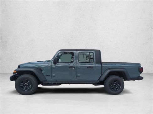 New 2026 Jeep Gladiator Sport AWD/4WD image 4