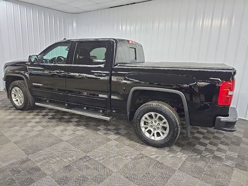 Used 2018 GMC Sierra 1500 SLE w/ SLE Value Package AWD/4WD image 4