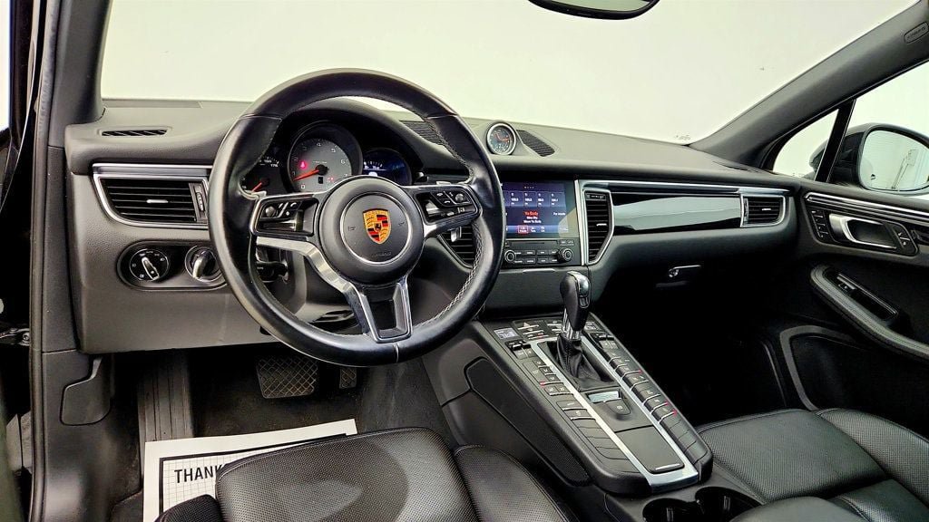 Used 2018 Porsche Macan S AWD/4WD image 12