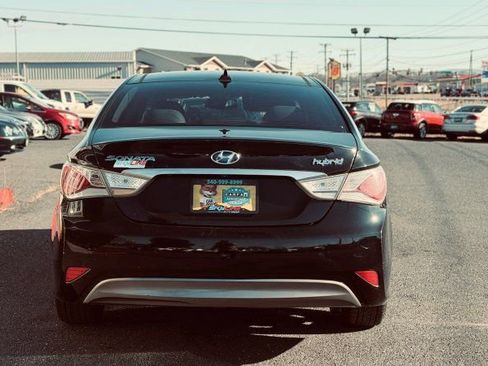 Used 2012 Hyundai Sonata Hybrid w/ Ultimate Pkg image 5