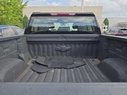Used 2021 Chevrolet Silverado 1500 Custom Trail Boss AWD/4WD image 12