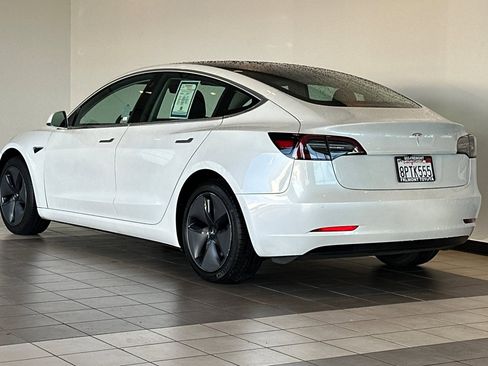 Used 2020 Tesla Model 3 Standard Range Plus image 6