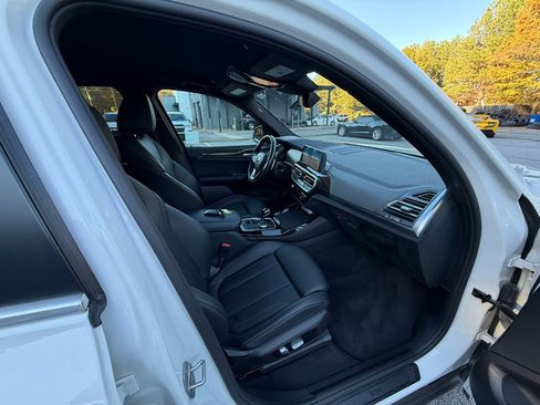 Used 2023 BMW X3 sDrive30i image 15