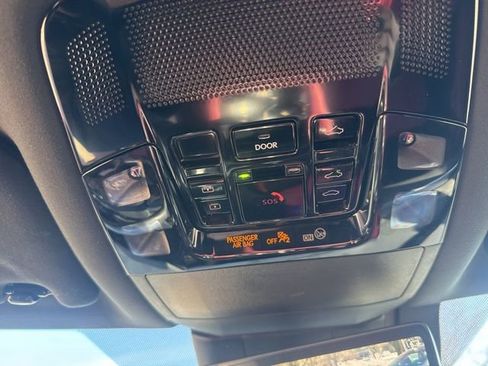 Used 2024 Lexus RX 500h F Sport w/ Convenience Package image 28