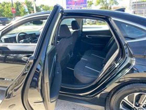 Used 2026 Hyundai Sonata Blue FWD image 11