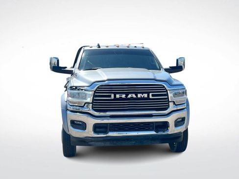 Used 2022 RAM 4500 Laramie AWD/4WD image 3