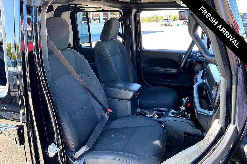 Used 2022 Jeep Gladiator Sport AWD/4WD image 27