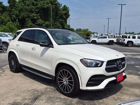 Used 2023 Mercedes-Benz GLE 450 4MATIC image 3