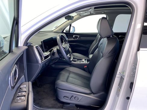 Used 2026 Kia Sorento S w/ S Panoramic Sunroof Package FWD image 16