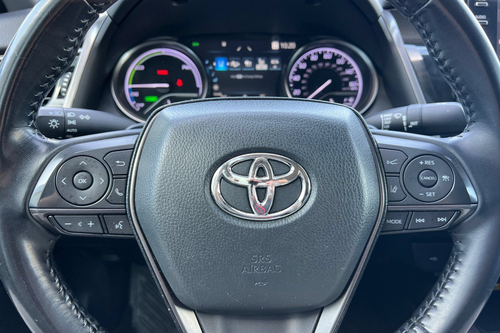 Used 2022 Toyota Camry XSE FWD image 29