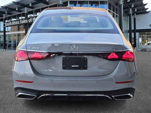 New 2026 Mercedes-Benz E 350 4MATIC Sedan image 4