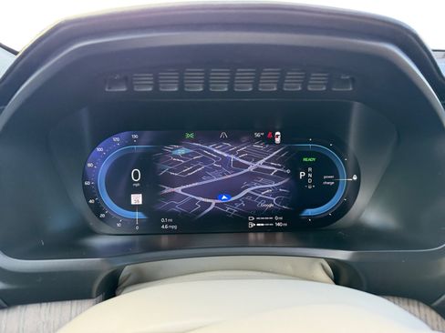 Used 2023 Volvo XC90 T8 Ultimate w/ Protection Package Premier image 11