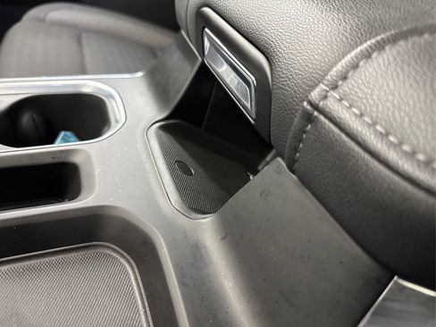 Used 2023 GMC Sierra 1500 Elevation w/ Preferred Package image 39