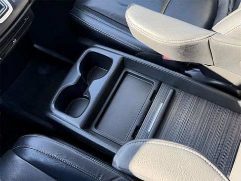 Used 2022 Honda Odyssey Touring image 22