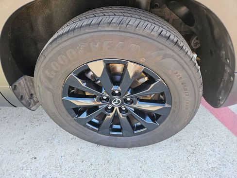 Used 2025 MAZDA CX-50 AWD 2.5 S w/ Premium Package image 26