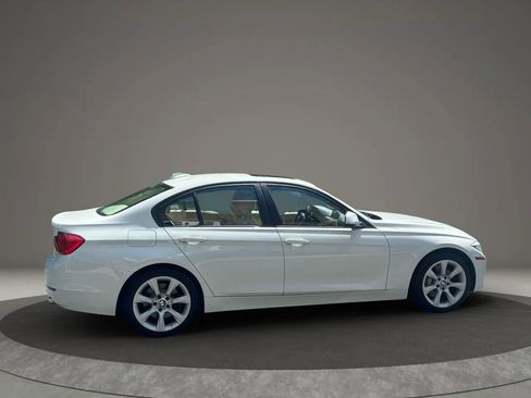 Used 2014 BMW 335i xDrive Sedan AWD/4WD image 5