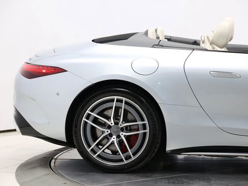 Used 2022 Mercedes-Benz SL 55 AMG 4MATIC image 62