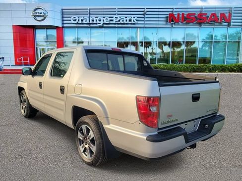 Used 2009 Honda Ridgeline RT image 3