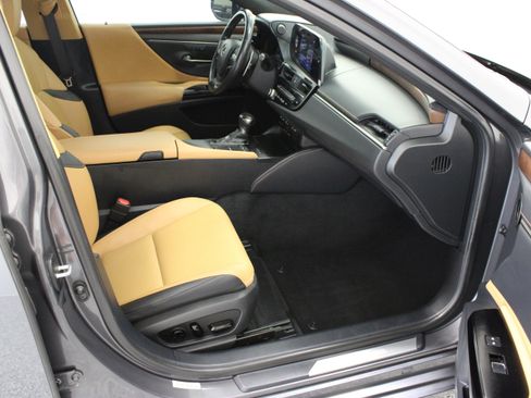Used 2022 Lexus ES 350 w/ Premium Package FWD image 38