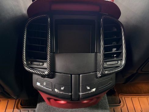 Used 2014 Porsche Cayenne GTS AWD/4WD image 35